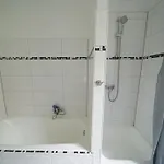 דירה Schoene Helle 50qm Mit Grosser Kueche אסן