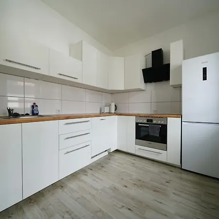 Daire Schoene Helle 50qm Mit Grosser Kueche