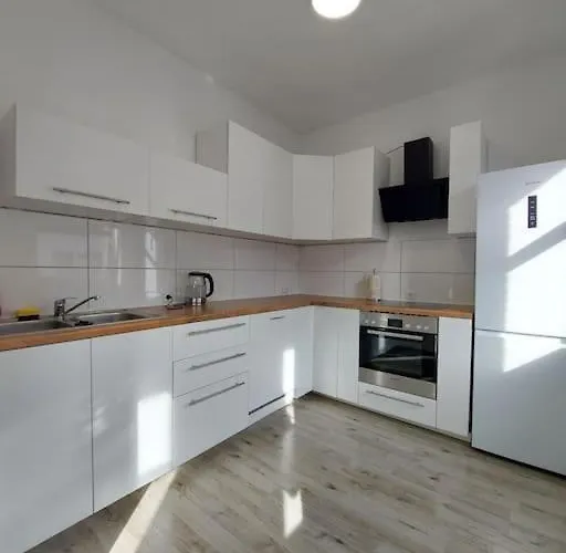 Schoene Helle 50qm Mit Grosser Kueche Lejlighed Essen