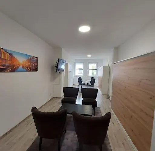 Schoene Helle 50qm Mit Grosser Kueche Appartement